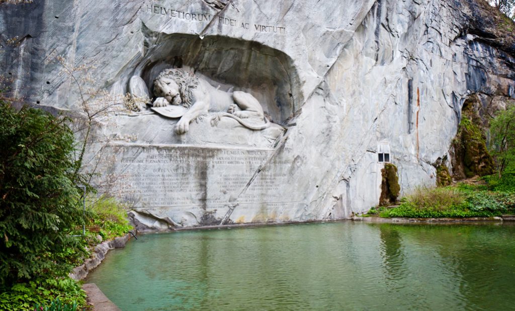 El Monumento del León es uno de los monumentos más fotografiados del mundo.